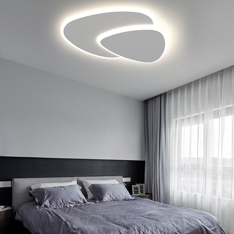 Luminaire Zeno Plafonnier Triangle Moderne Blanc Salon