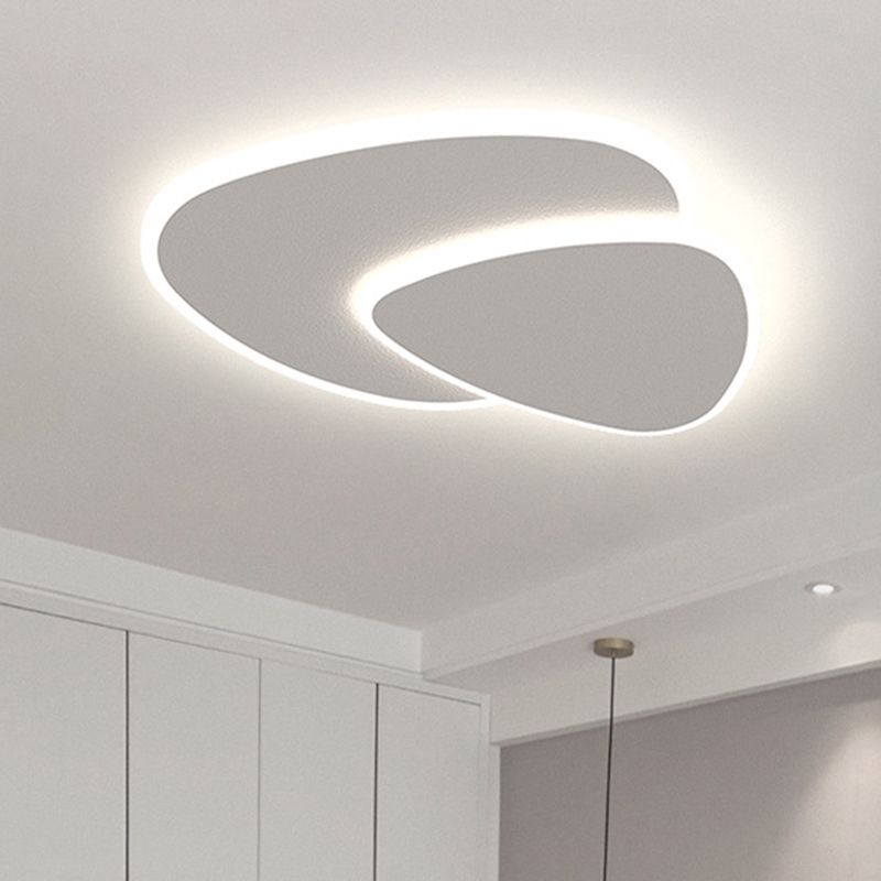 Luminaire Zeno Plafonnier Triangle Moderne Blanc Salon