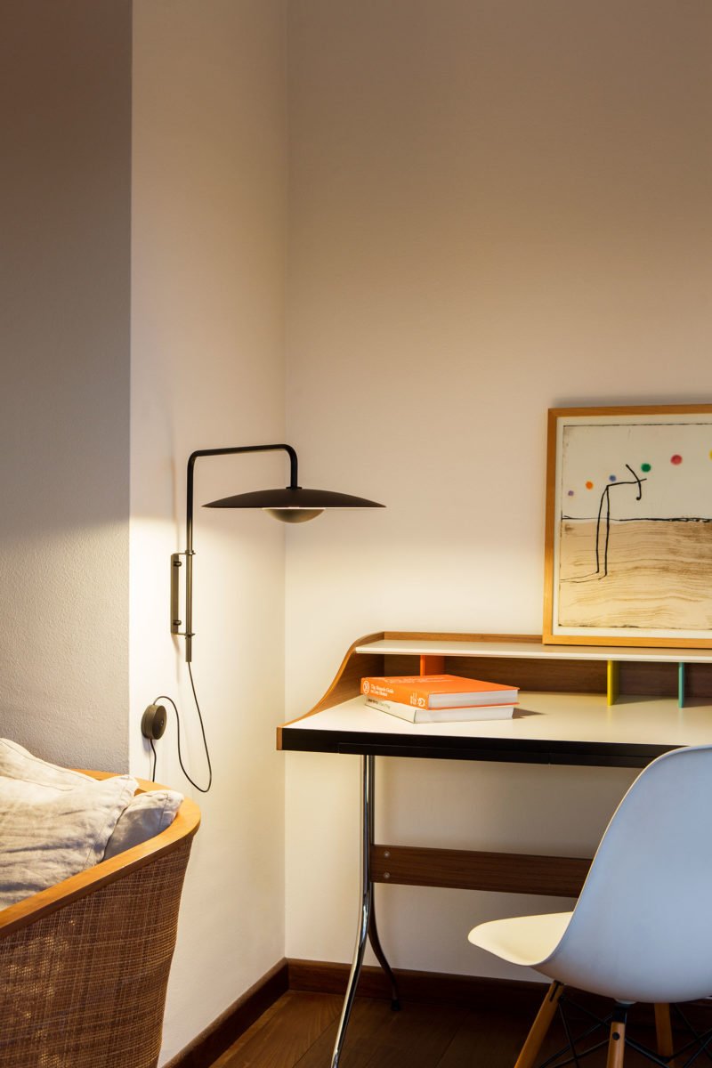 Abnormal Classic Modern Minimalist Plug-In Wall Lamp