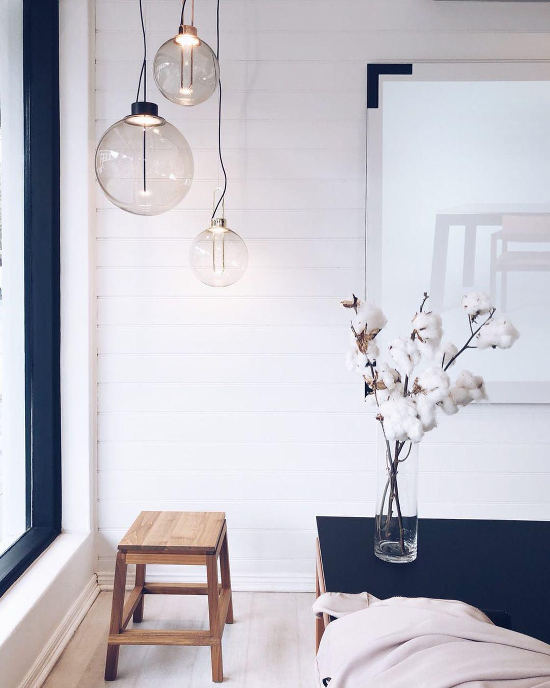 Aero Suspension Métal Moderne