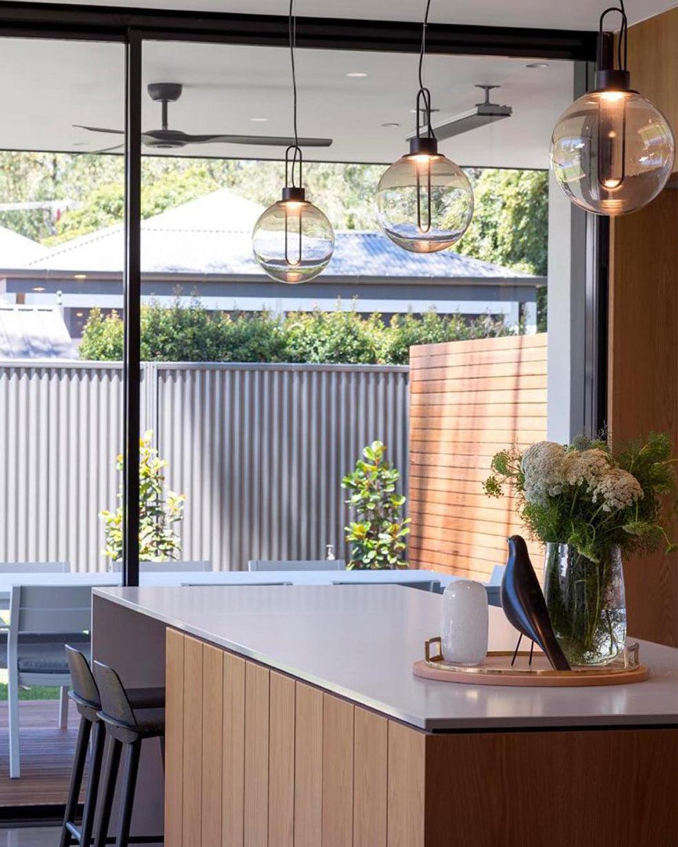 Aero Suspension Métal Moderne