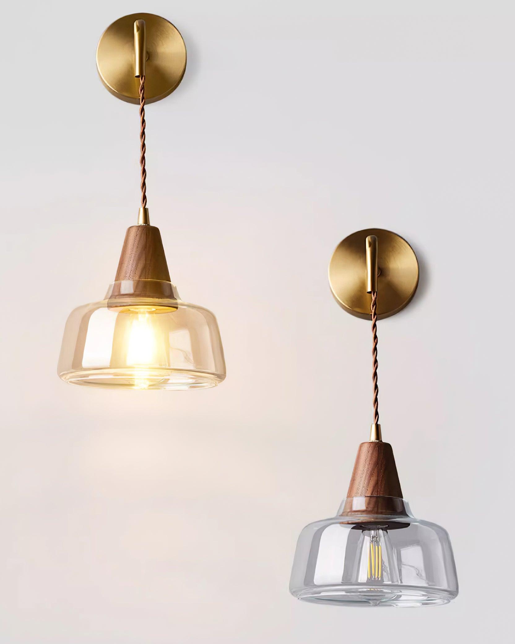 Applique Murale Ambre Verre Ombre Conique Noyer