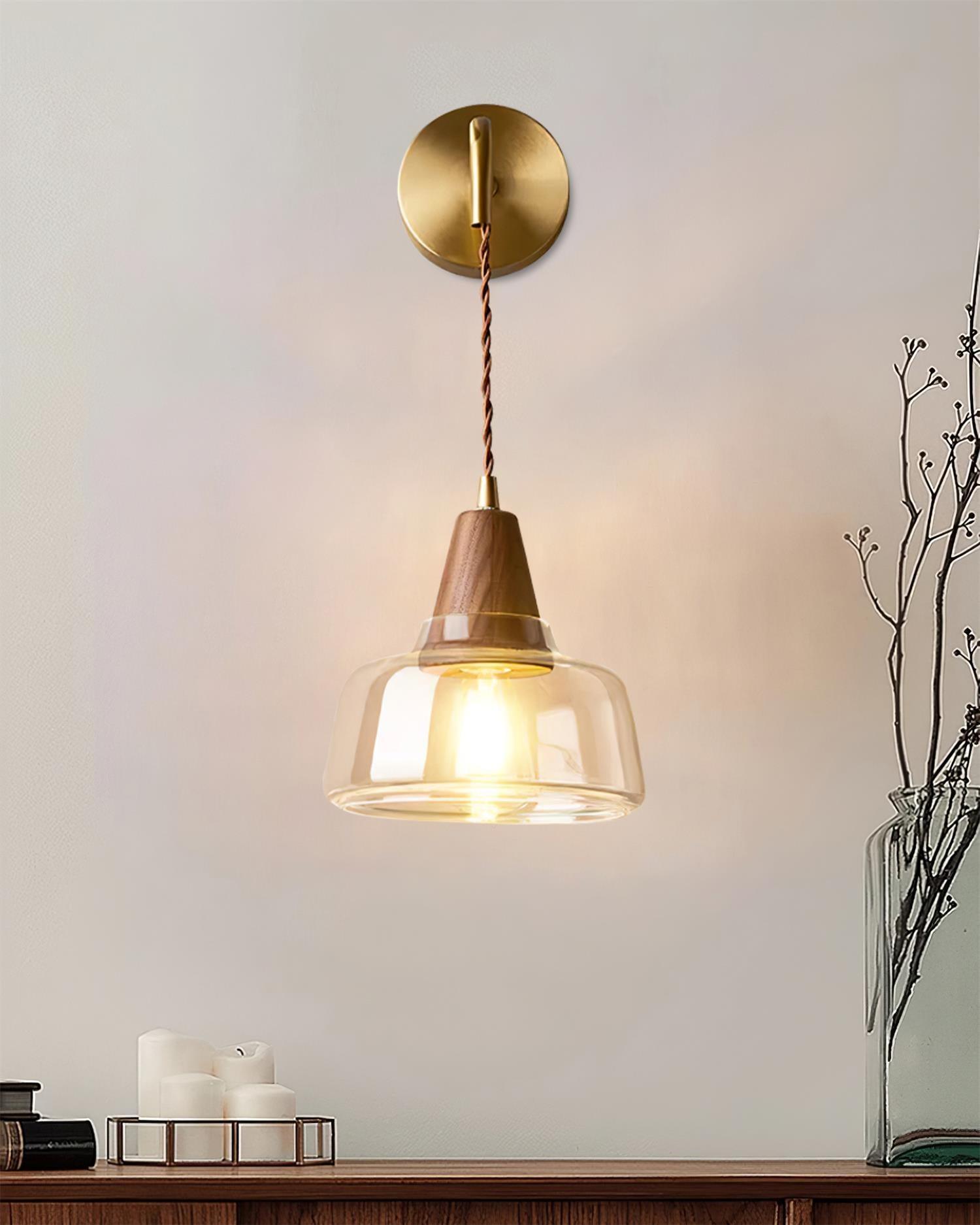 Applique Murale Ambre Verre Ombre Conique Noyer