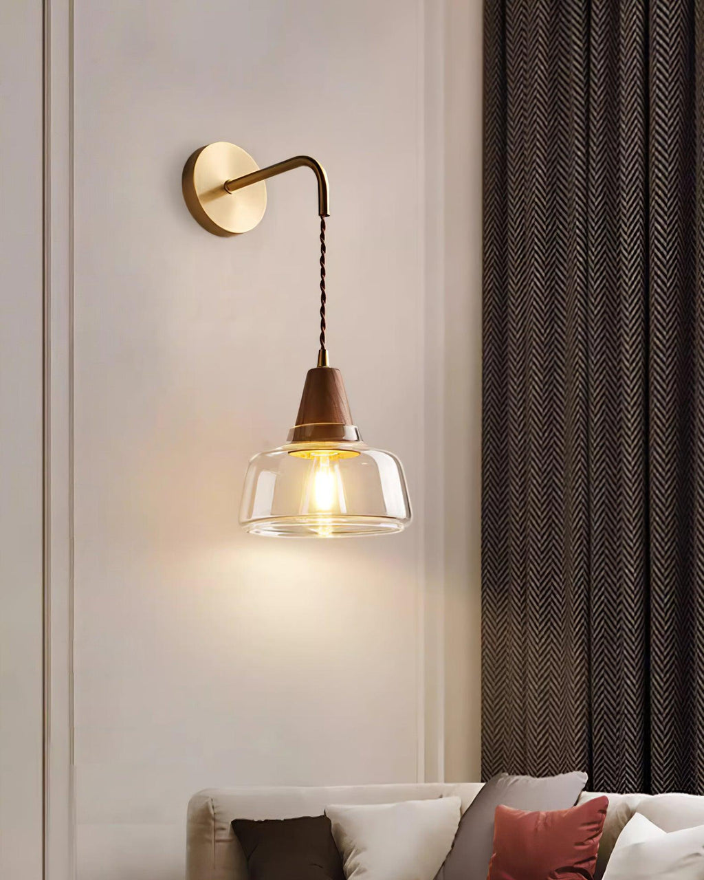 Applique Murale Ambre Verre Ombre Conique Noyer