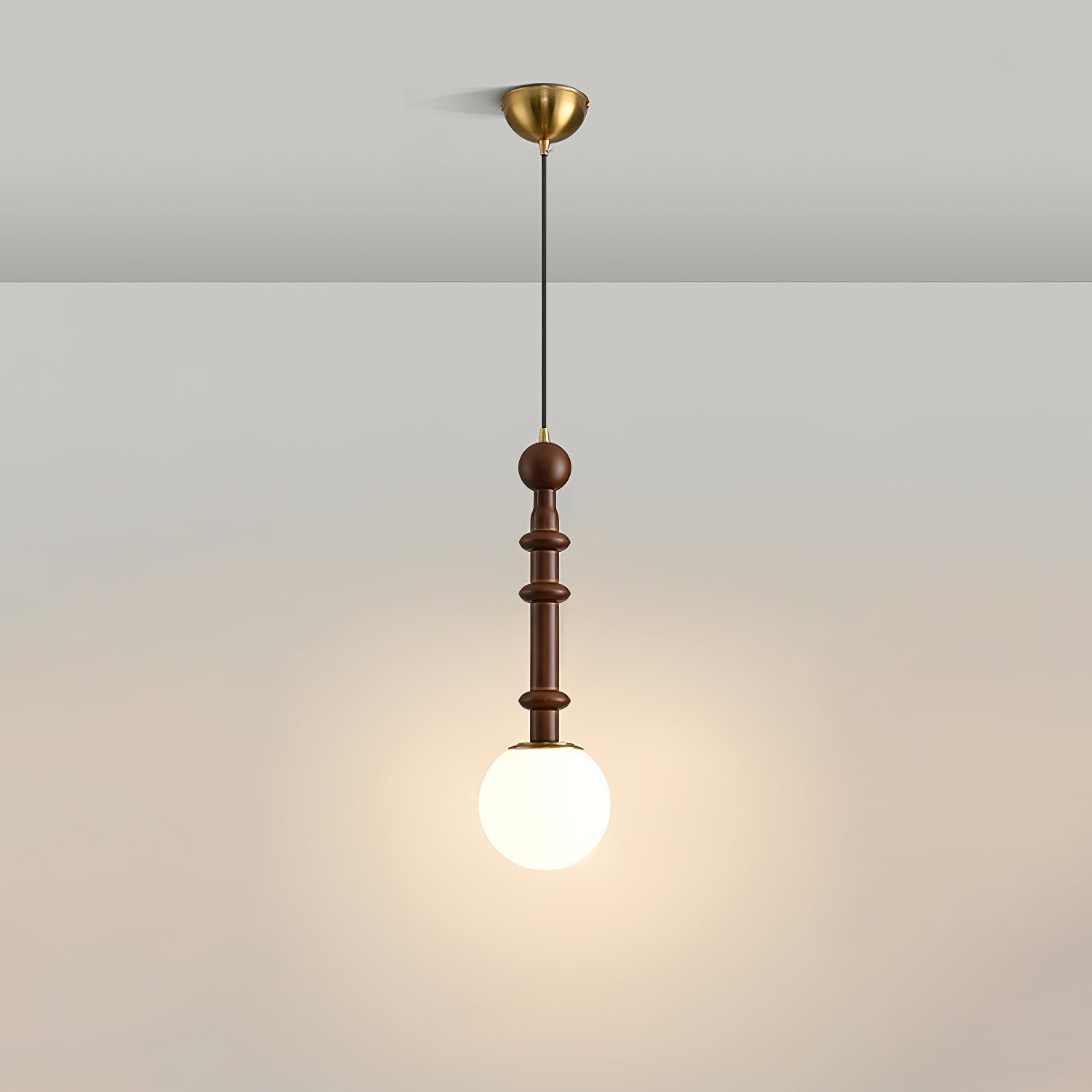 AmberGlow Suspension en Bois Vintage