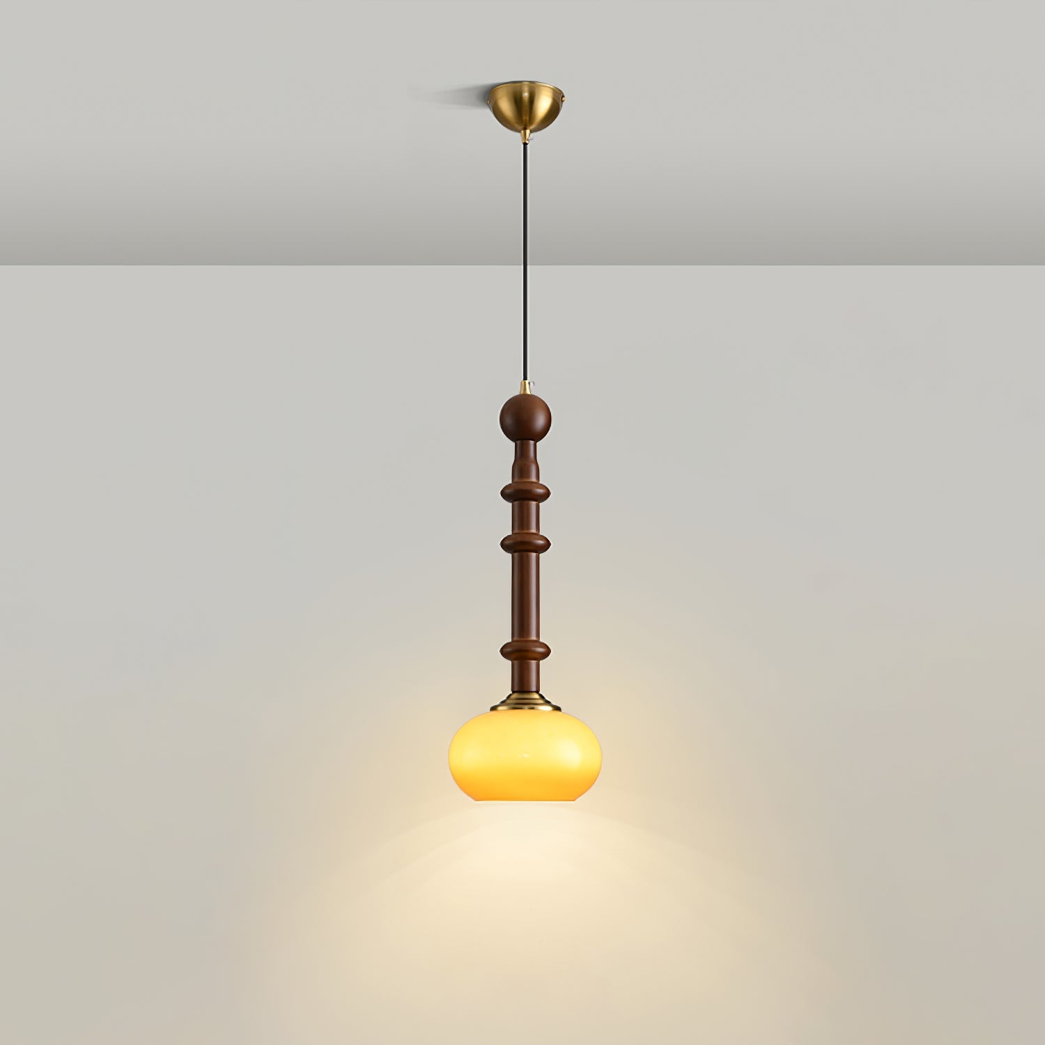 AmberGlow Suspension en Bois Vintage