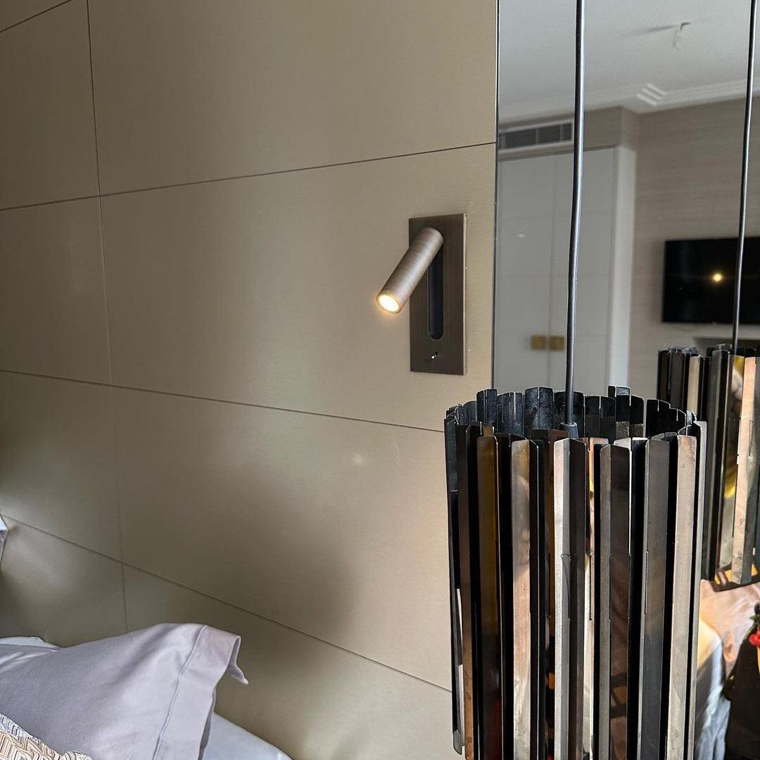 Aneko Applique Commuté LED Élégant Réglable